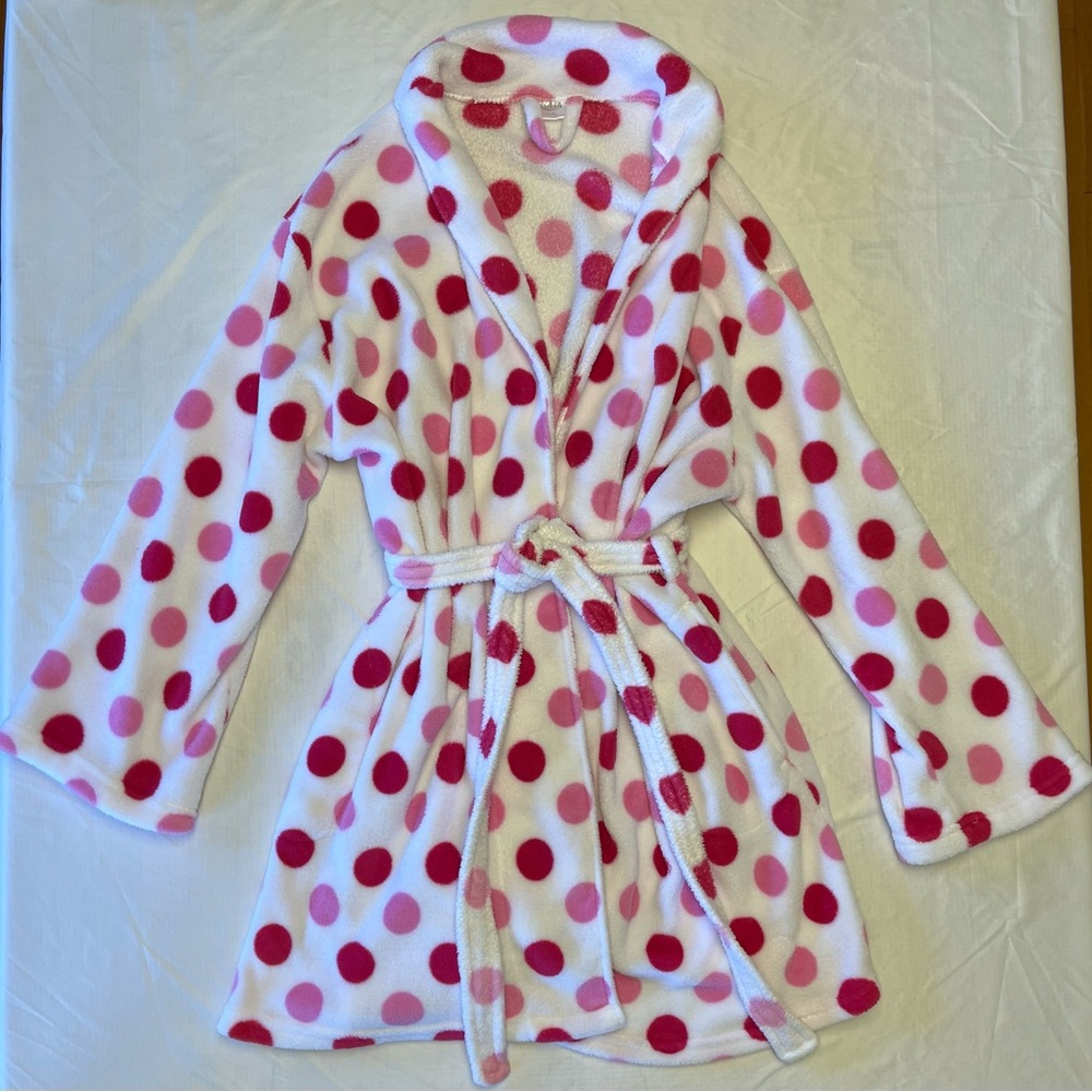 Pink Polka-dot Bathrobe